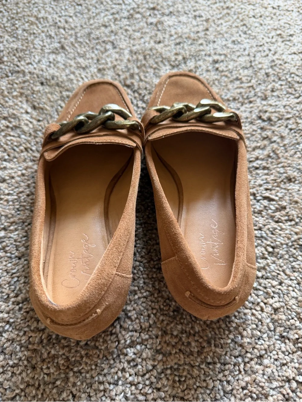 CROWN VINTAGE Camel Tan Faux Suede Gold Chain Loafer